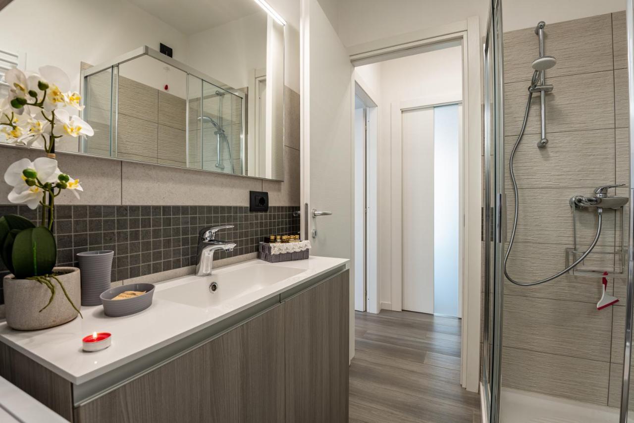 Laura'S Little Diamond Apartment - Residence Bel Post Domaso Buitenkant foto